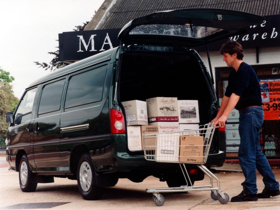  Hyundai H100 Panel Van 1996 года  (UK) (фото 3 из 5)